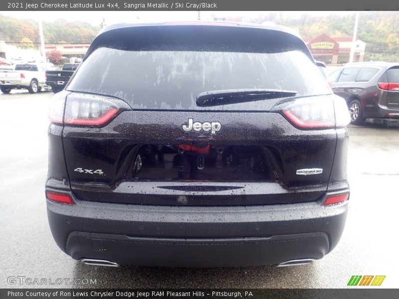 Sangria Metallic / Ski Gray/Black 2021 Jeep Cherokee Latitude Lux 4x4