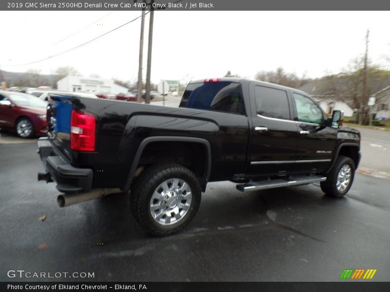 Onyx Black / Jet Black 2019 GMC Sierra 2500HD Denali Crew Cab 4WD