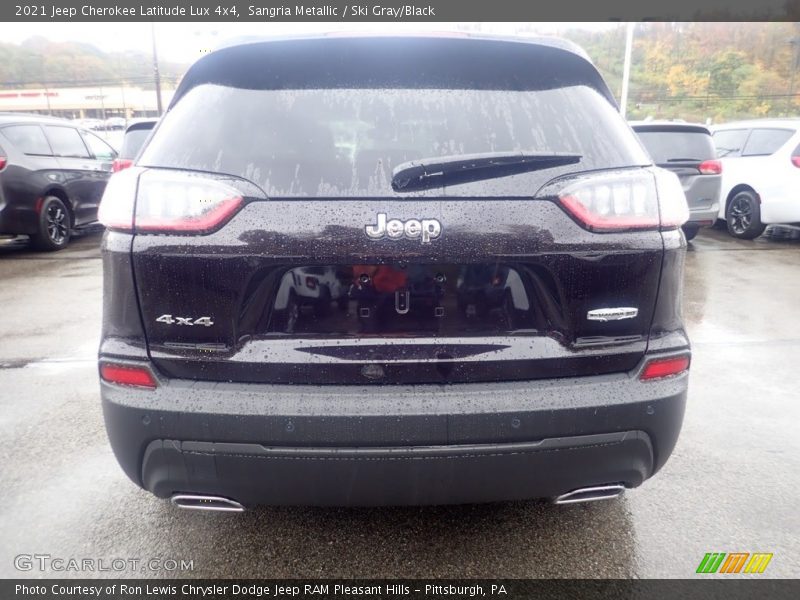 Sangria Metallic / Ski Gray/Black 2021 Jeep Cherokee Latitude Lux 4x4
