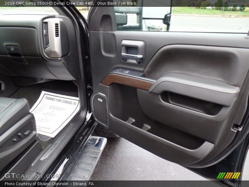 Onyx Black / Jet Black 2019 GMC Sierra 2500HD Denali Crew Cab 4WD
