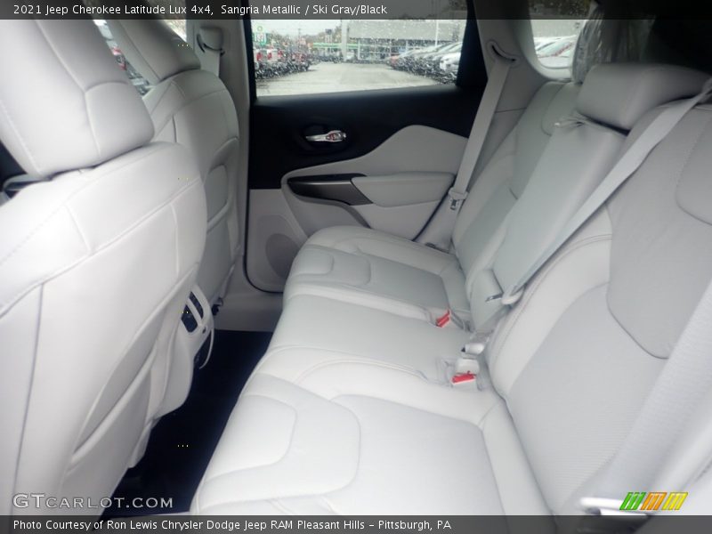 Sangria Metallic / Ski Gray/Black 2021 Jeep Cherokee Latitude Lux 4x4