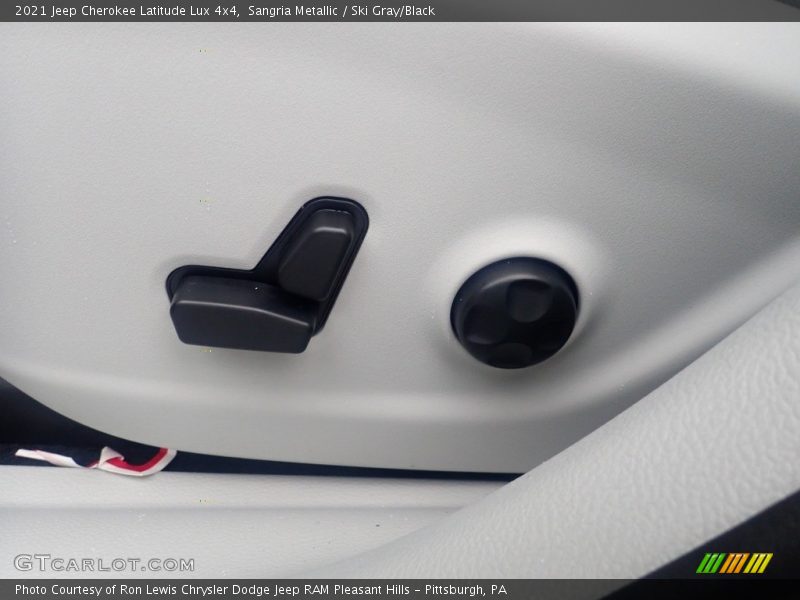 Sangria Metallic / Ski Gray/Black 2021 Jeep Cherokee Latitude Lux 4x4