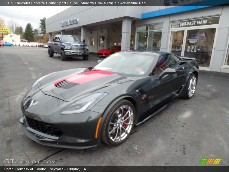 Shadow Gray Metallic / Adrenaline Red 2019 Chevrolet Corvette Grand Sport Coupe