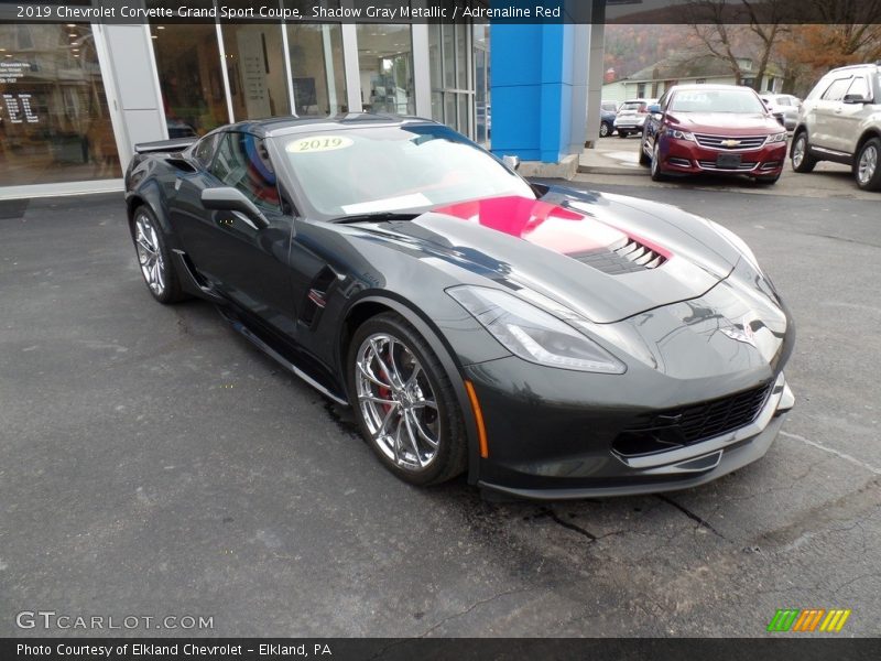 Shadow Gray Metallic / Adrenaline Red 2019 Chevrolet Corvette Grand Sport Coupe