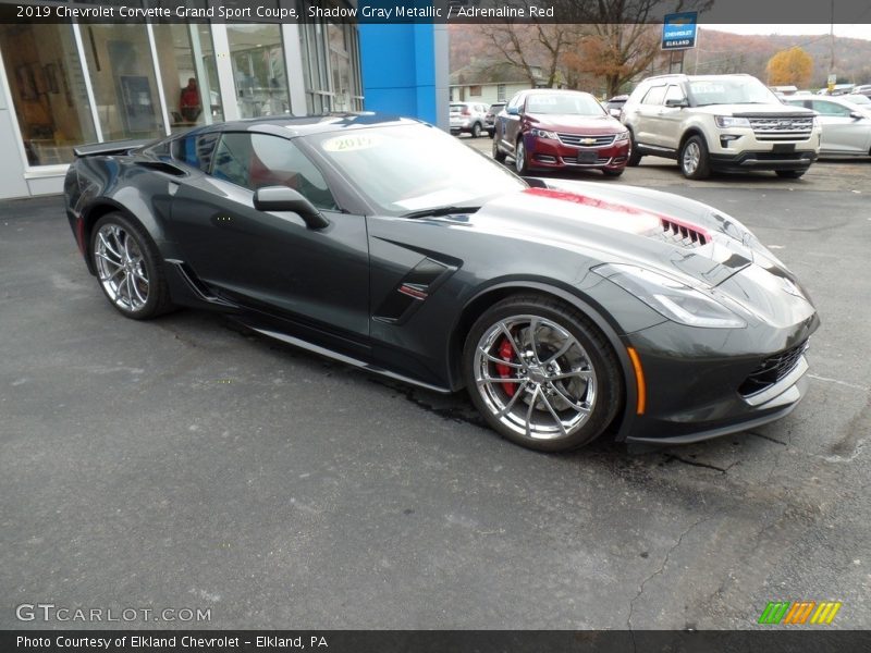 Shadow Gray Metallic / Adrenaline Red 2019 Chevrolet Corvette Grand Sport Coupe