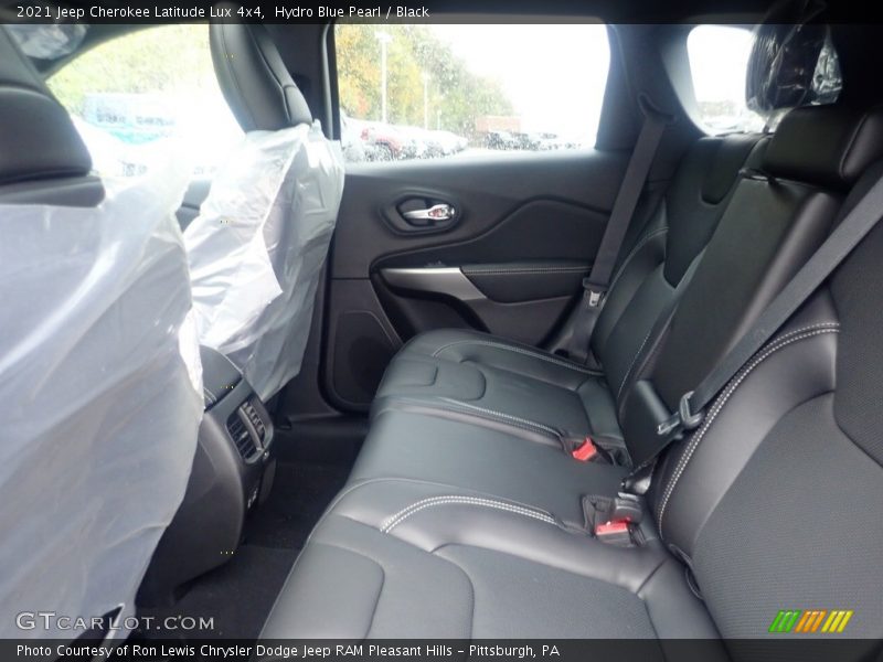 Hydro Blue Pearl / Black 2021 Jeep Cherokee Latitude Lux 4x4