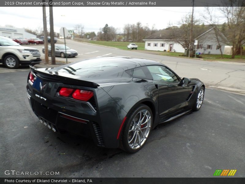 Shadow Gray Metallic / Adrenaline Red 2019 Chevrolet Corvette Grand Sport Coupe