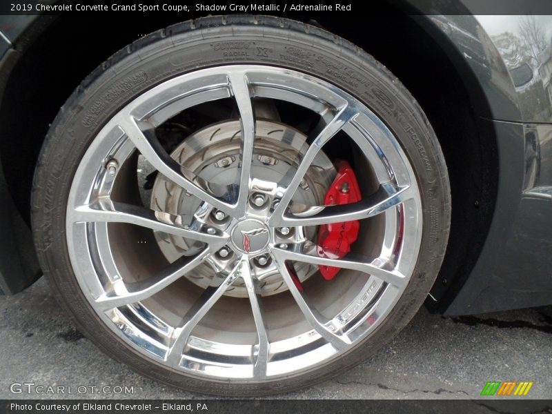Shadow Gray Metallic / Adrenaline Red 2019 Chevrolet Corvette Grand Sport Coupe