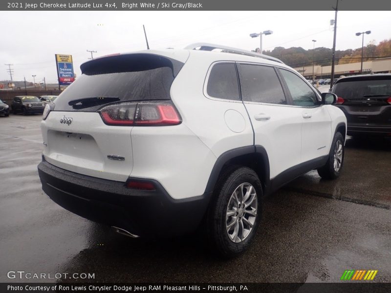 Bright White / Ski Gray/Black 2021 Jeep Cherokee Latitude Lux 4x4
