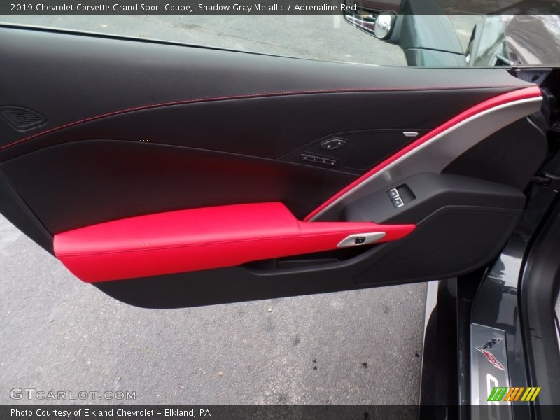 Shadow Gray Metallic / Adrenaline Red 2019 Chevrolet Corvette Grand Sport Coupe