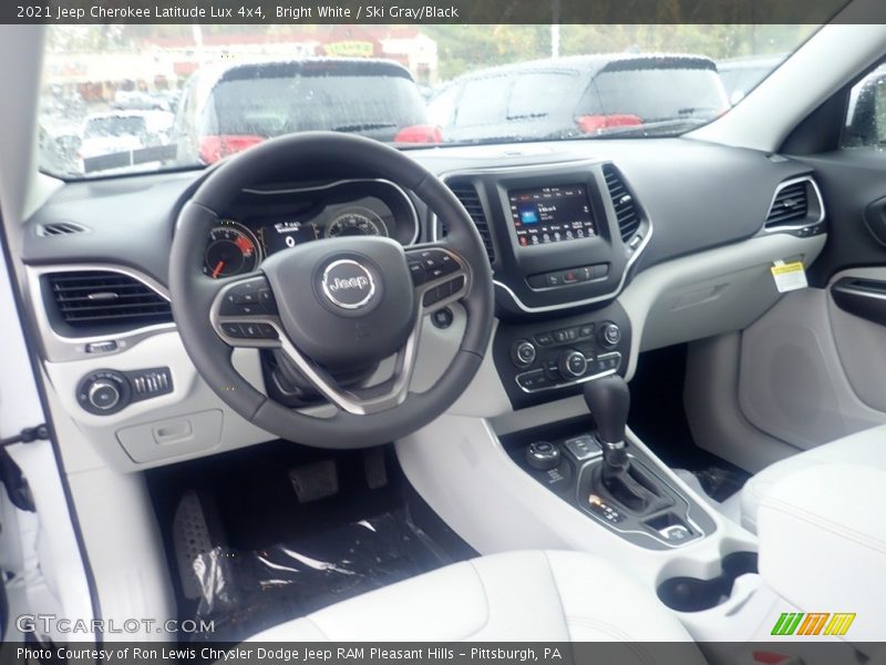 Bright White / Ski Gray/Black 2021 Jeep Cherokee Latitude Lux 4x4