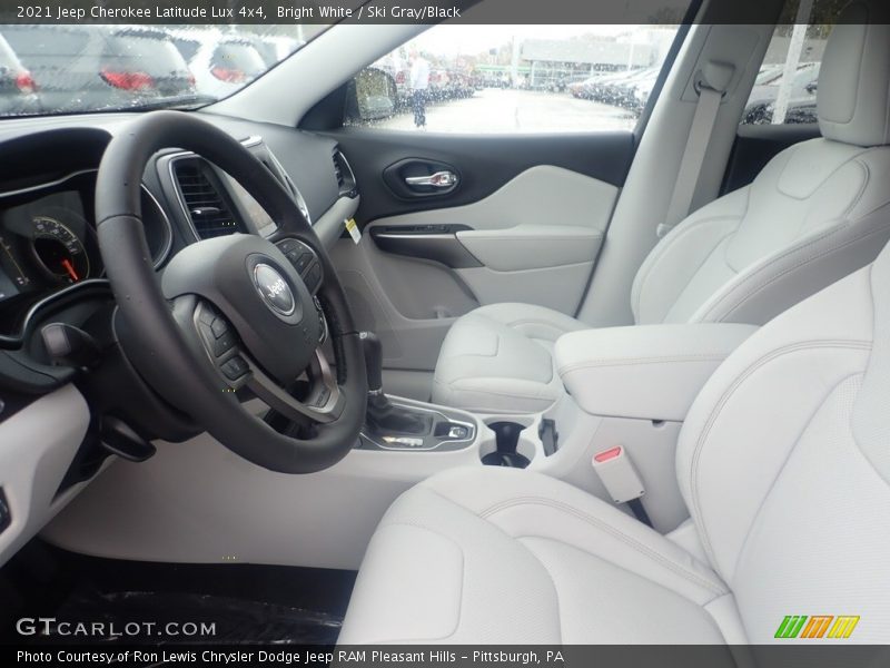 Bright White / Ski Gray/Black 2021 Jeep Cherokee Latitude Lux 4x4