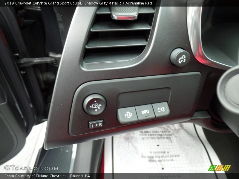 Shadow Gray Metallic / Adrenaline Red 2019 Chevrolet Corvette Grand Sport Coupe