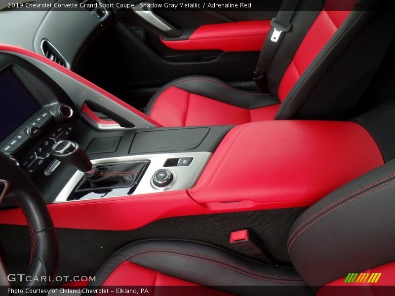 Shadow Gray Metallic / Adrenaline Red 2019 Chevrolet Corvette Grand Sport Coupe