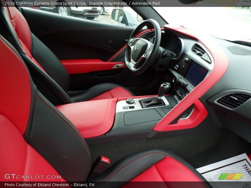 Shadow Gray Metallic / Adrenaline Red 2019 Chevrolet Corvette Grand Sport Coupe