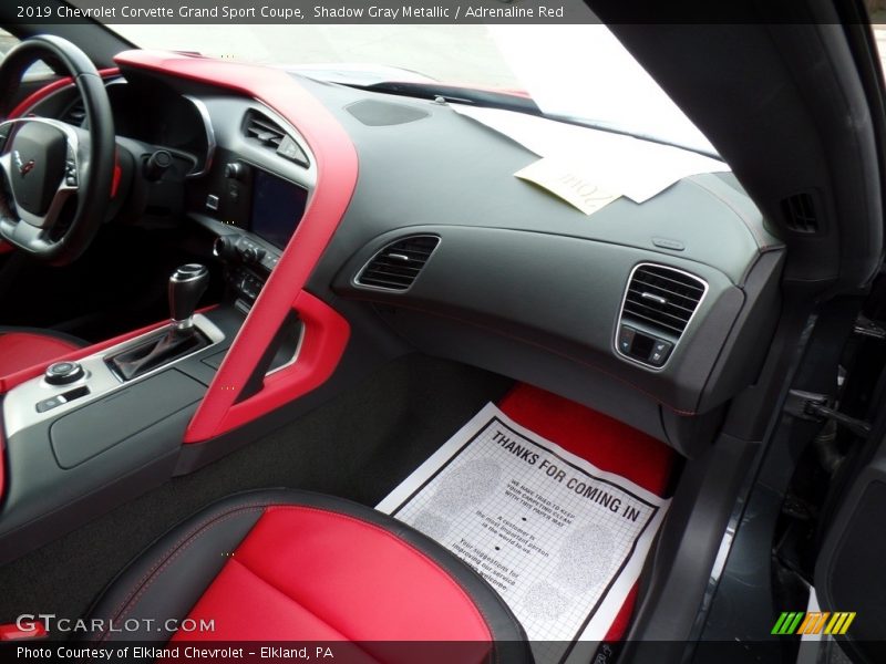 Shadow Gray Metallic / Adrenaline Red 2019 Chevrolet Corvette Grand Sport Coupe