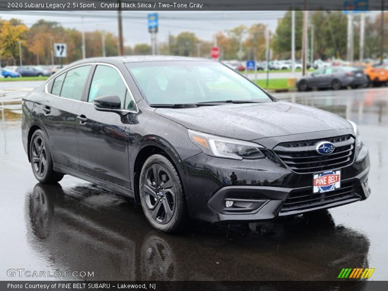 Front 3/4 View of 2020 Legacy 2.5i Sport