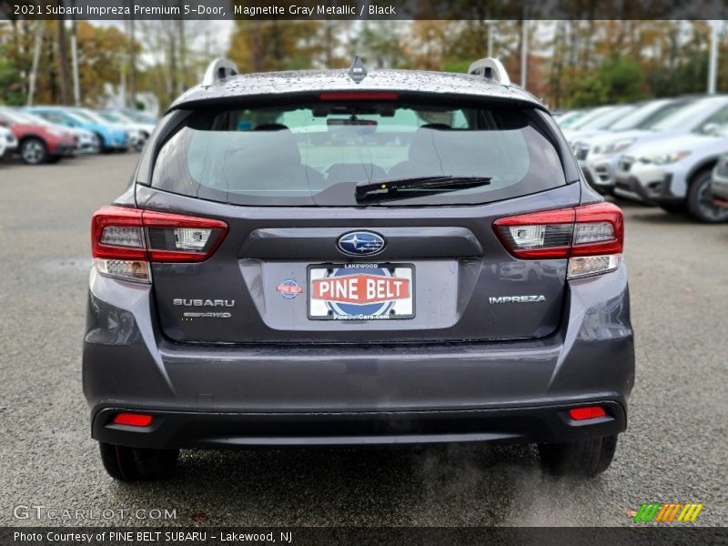 Magnetite Gray Metallic / Black 2021 Subaru Impreza Premium 5-Door