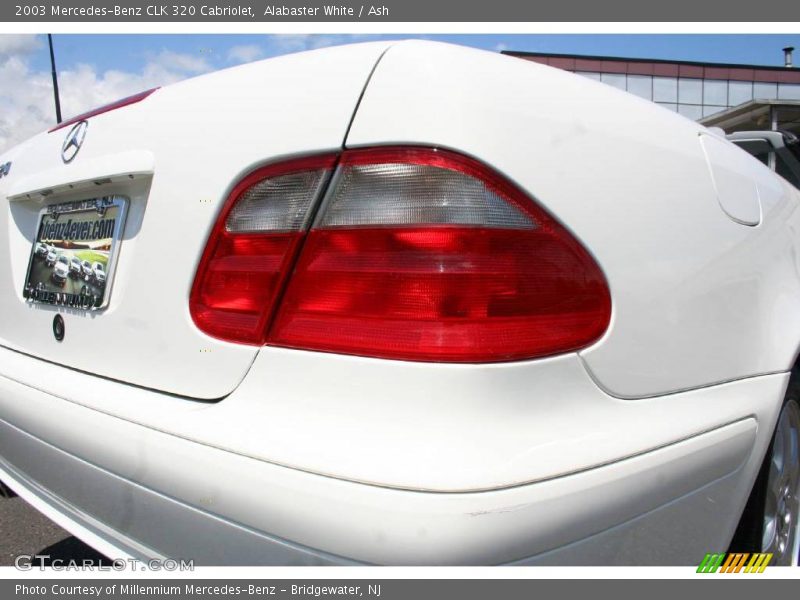 Alabaster White / Ash 2003 Mercedes-Benz CLK 320 Cabriolet