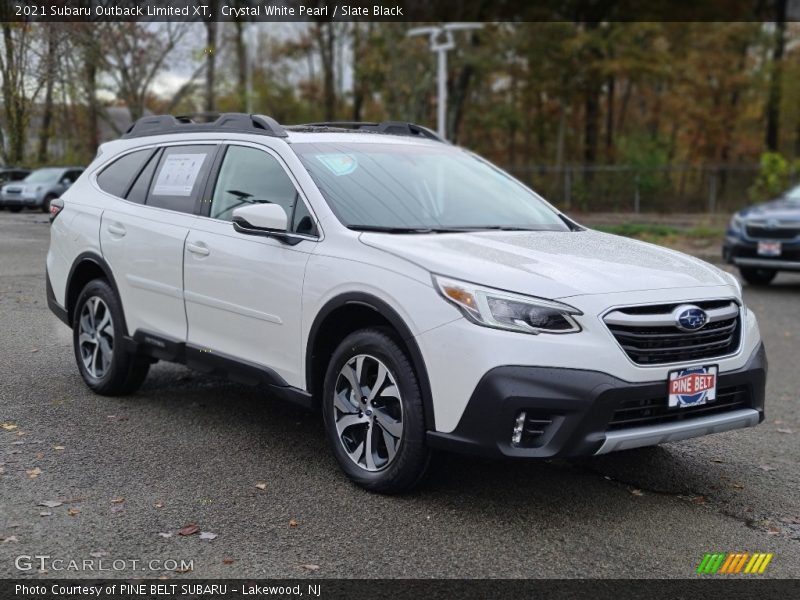 Front 3/4 View of 2021 Outback Limited XT