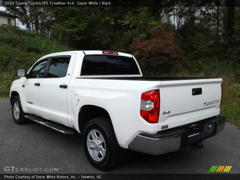 Super White / Black 2019 Toyota Tundra SR5 CrewMax 4x4