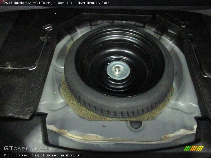 Liquid Silver Metallic / Black 2013 Mazda MAZDA3 i Touring 4 Door