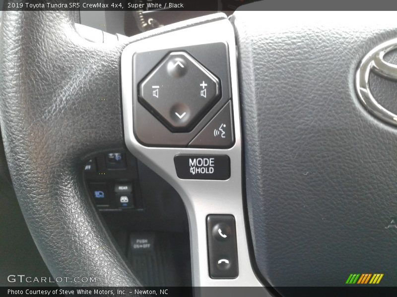 Super White / Black 2019 Toyota Tundra SR5 CrewMax 4x4