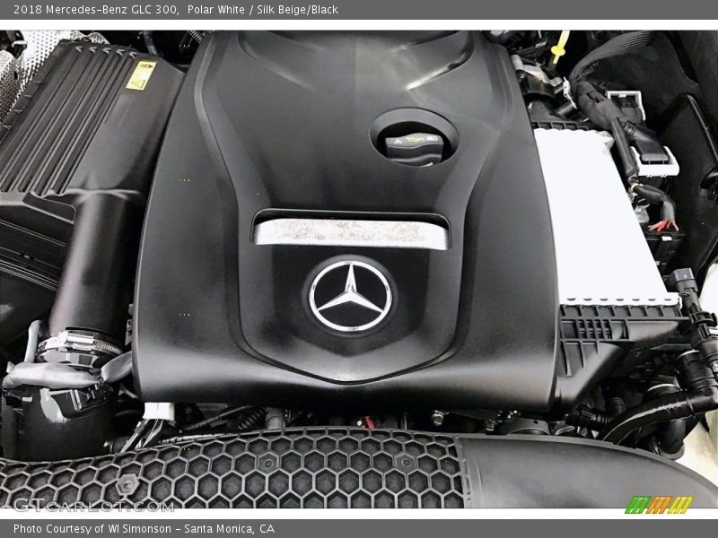 Polar White / Silk Beige/Black 2018 Mercedes-Benz GLC 300
