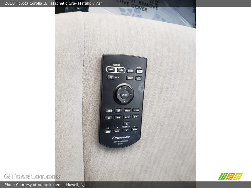 Magnetic Gray Metallic / Ash 2010 Toyota Corolla LE