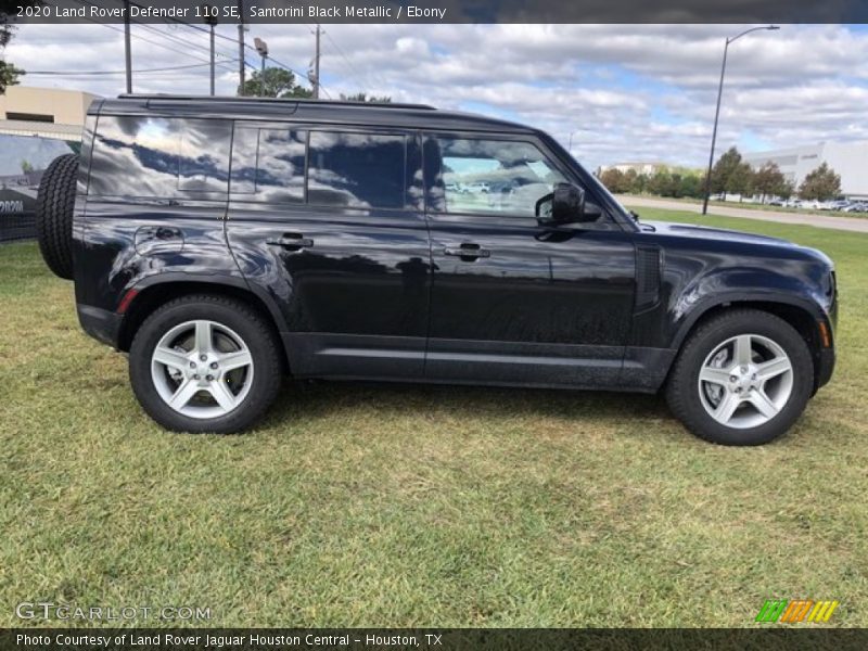  2020 Defender 110 SE Santorini Black Metallic