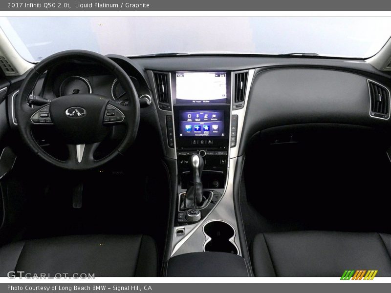 Dashboard of 2017 Q50 2.0t
