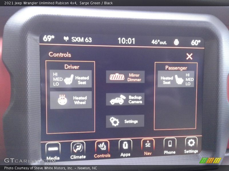 Controls of 2021 Wrangler Unlimited Rubicon 4x4