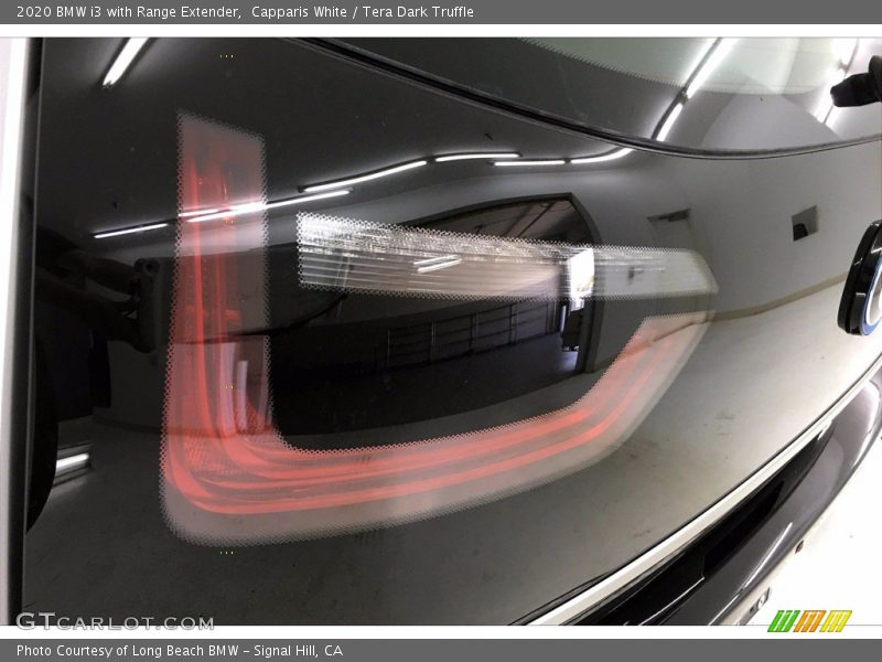 Capparis White / Tera Dark Truffle 2020 BMW i3 with Range Extender