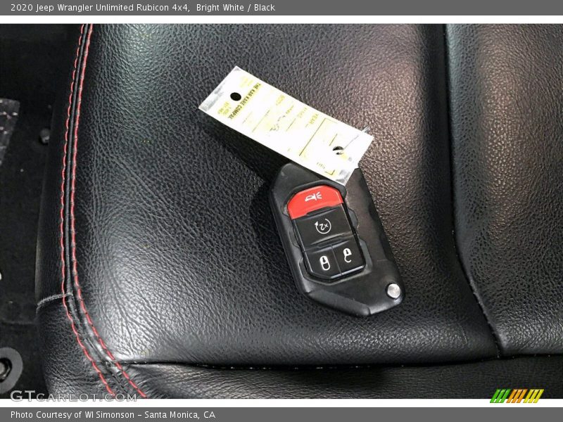 Bright White / Black 2020 Jeep Wrangler Unlimited Rubicon 4x4