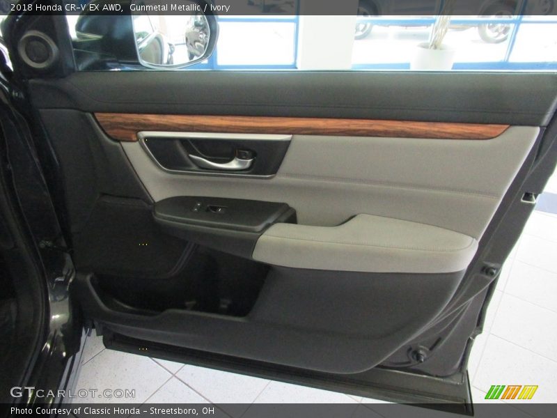 Gunmetal Metallic / Ivory 2018 Honda CR-V EX AWD