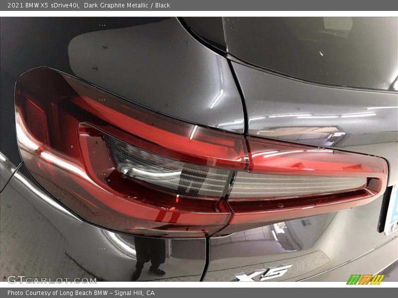 Dark Graphite Metallic / Black 2021 BMW X5 sDrive40i