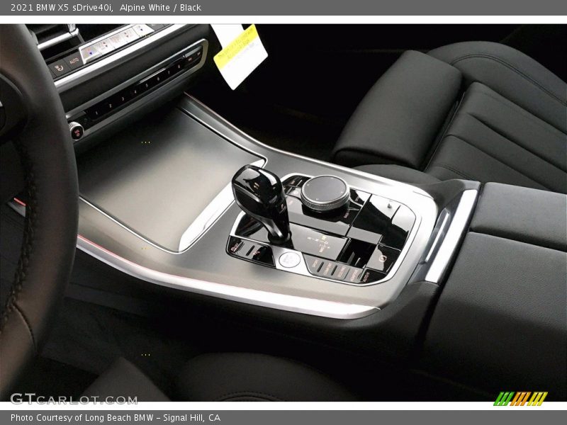  2021 X5 sDrive40i 8 Speed Automatic Shifter