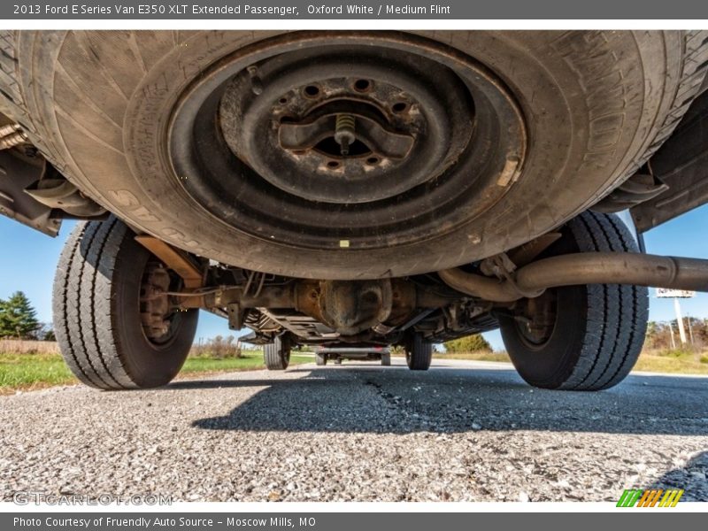Oxford White / Medium Flint 2013 Ford E Series Van E350 XLT Extended Passenger