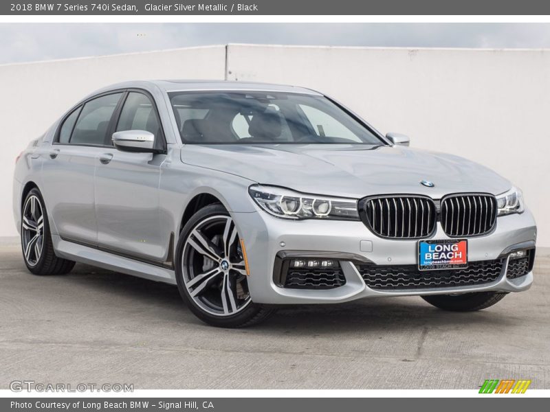 Front 3/4 View of 2018 7 Series 740i Sedan