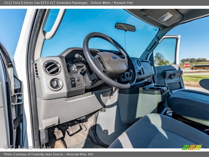 Oxford White / Medium Flint 2013 Ford E Series Van E350 XLT Extended Passenger