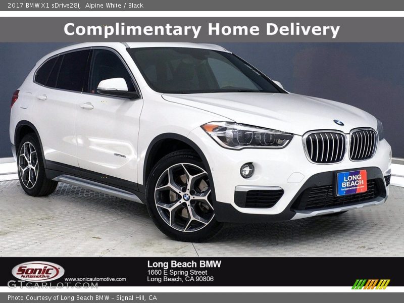 Alpine White / Black 2017 BMW X1 sDrive28i