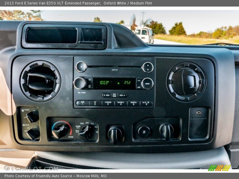 Oxford White / Medium Flint 2013 Ford E Series Van E350 XLT Extended Passenger