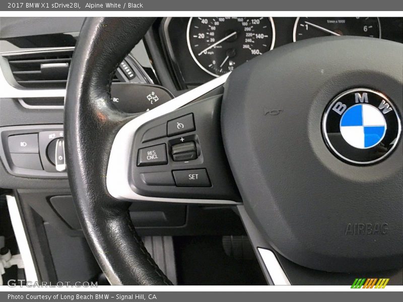 Alpine White / Black 2017 BMW X1 sDrive28i