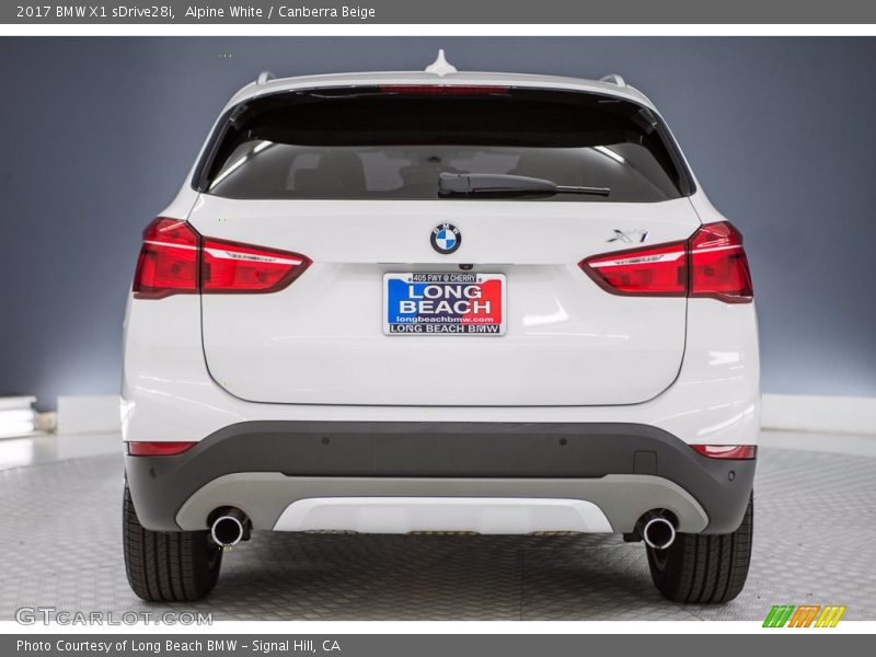 Alpine White / Canberra Beige 2017 BMW X1 sDrive28i