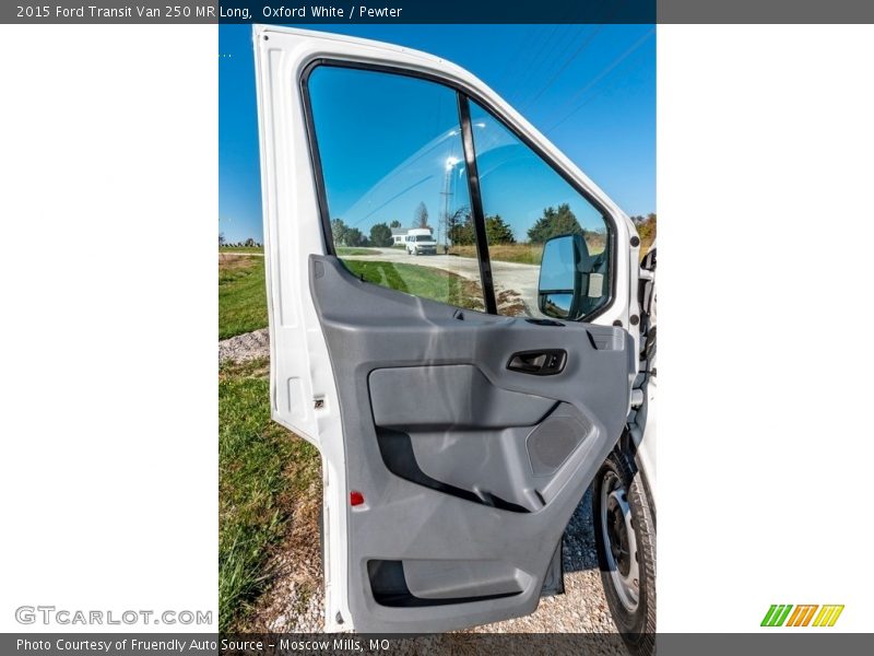 Oxford White / Pewter 2015 Ford Transit Van 250 MR Long