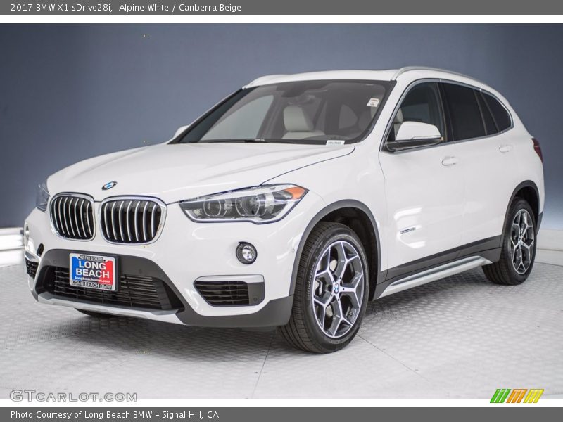 Alpine White / Canberra Beige 2017 BMW X1 sDrive28i