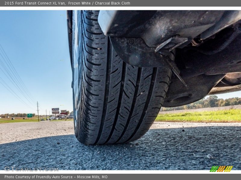 Frozen White / Charcoal Black Cloth 2015 Ford Transit Connect XL Van