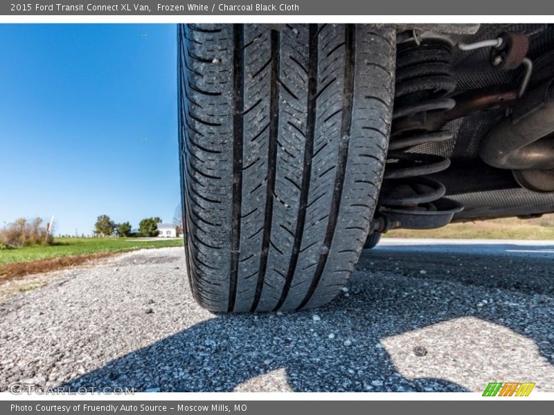 Frozen White / Charcoal Black Cloth 2015 Ford Transit Connect XL Van