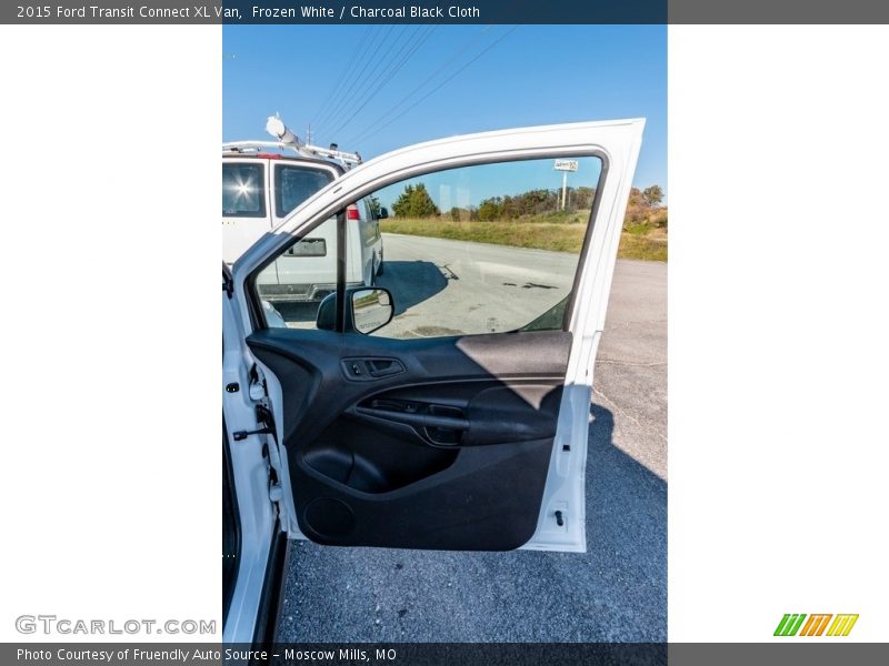 Frozen White / Charcoal Black Cloth 2015 Ford Transit Connect XL Van