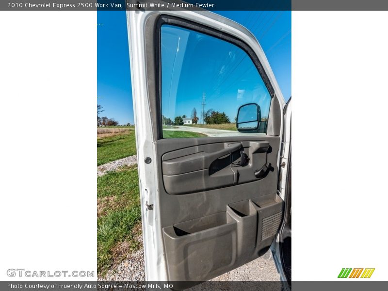 Summit White / Medium Pewter 2010 Chevrolet Express 2500 Work Van